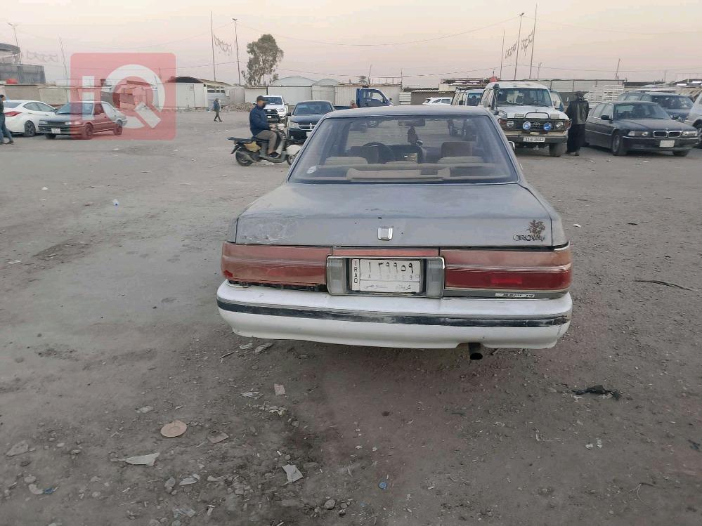 تۆیۆتا کراون